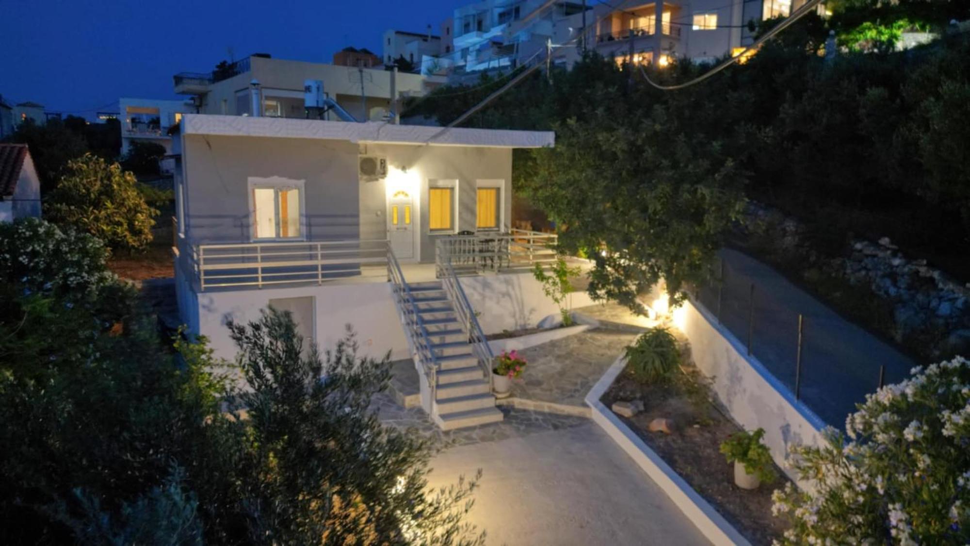 הוילה Plaka House מראה חיצוני תמונה